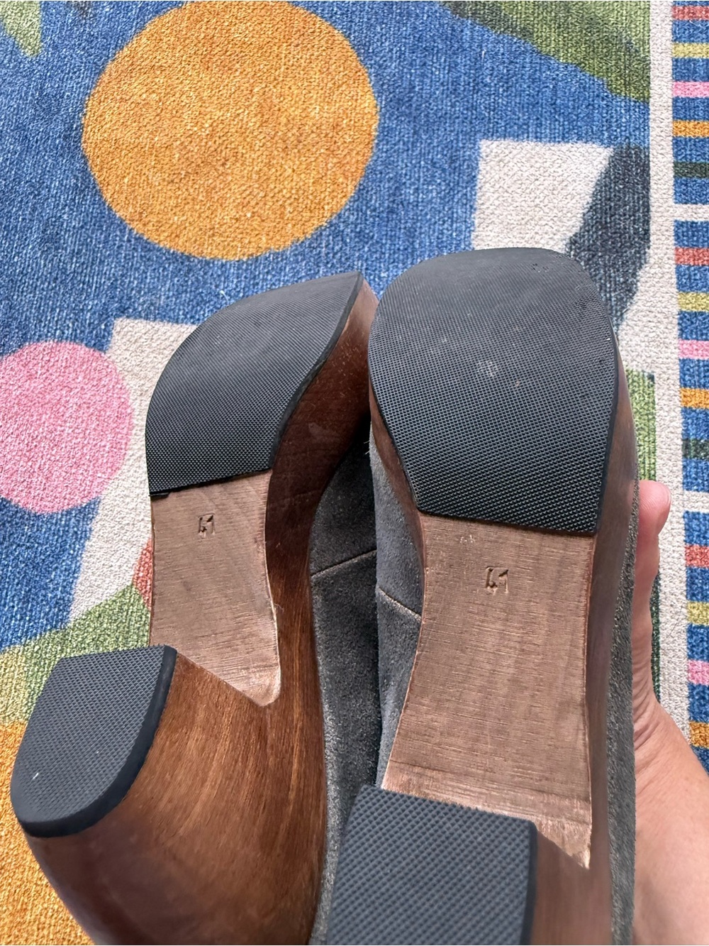 Coclico Lace-Up Suede Ankle Boots in Gray with Wooden Platform Heel - Picture 4 of 9